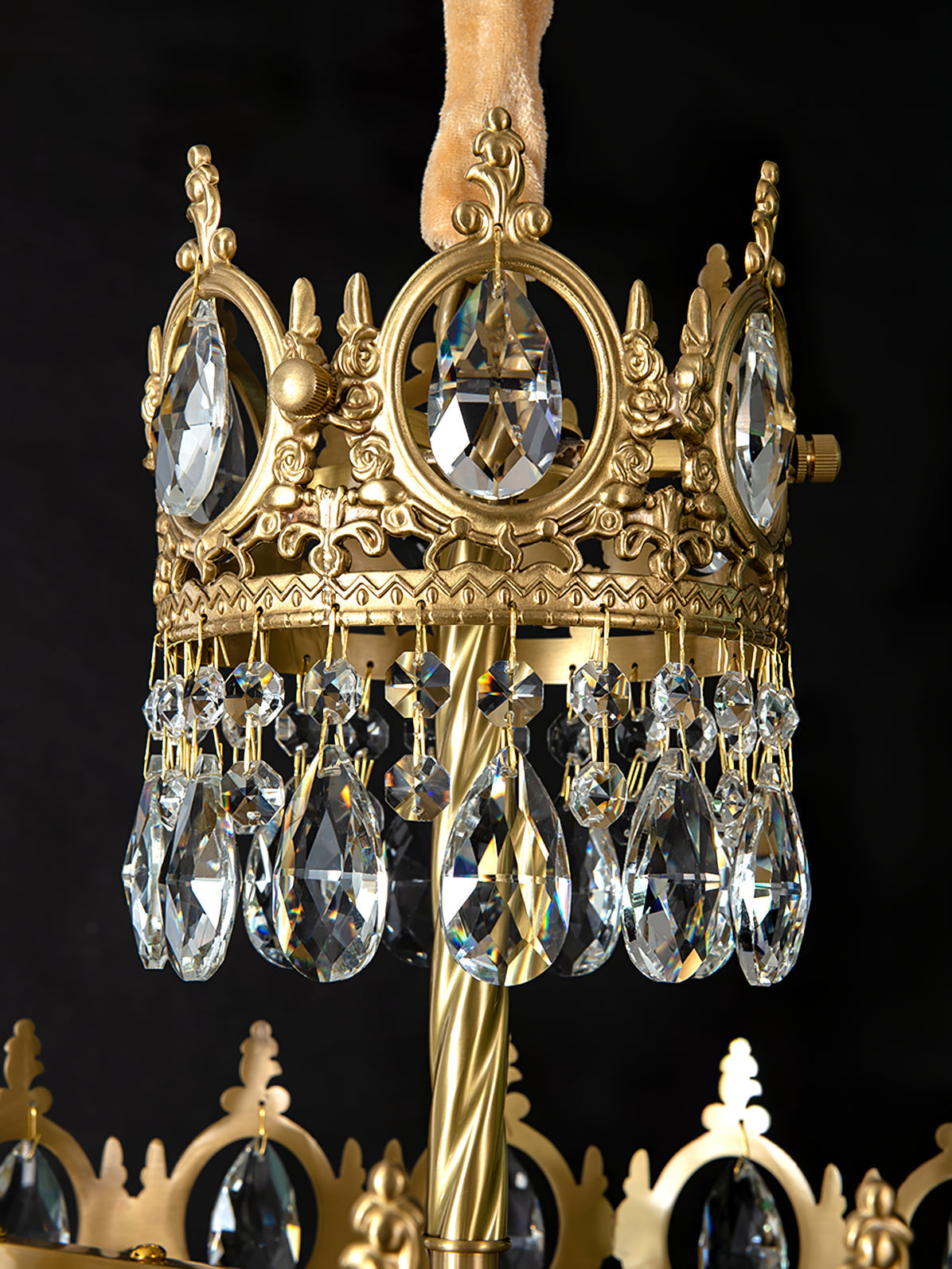 Vintage Crystal Chandelier - YIOSI