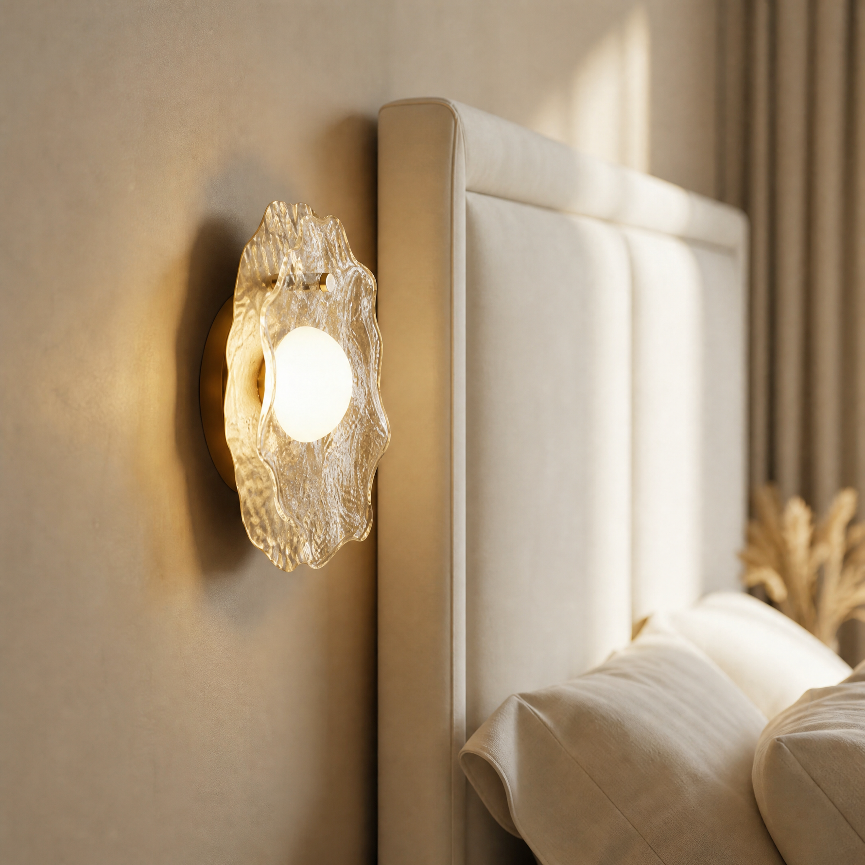 Yiosi Grape Mini Glass Wall Sconce