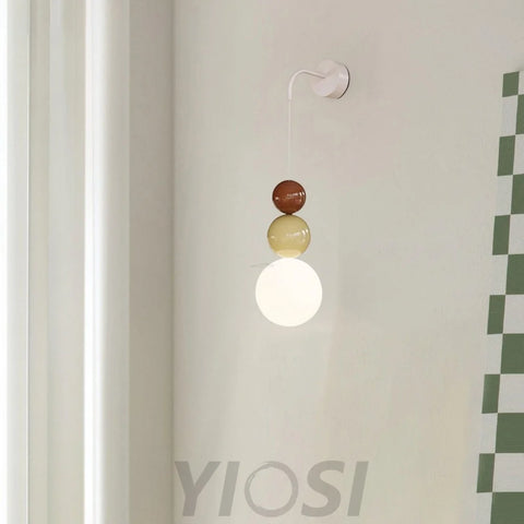 Acrylic Three Ball Wall Sconce - Cozy-1-Yiosilamp