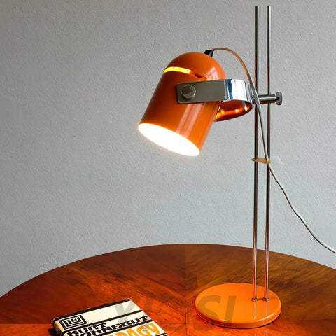 Adjusta Liftable Table Lamp - Yiosilamp