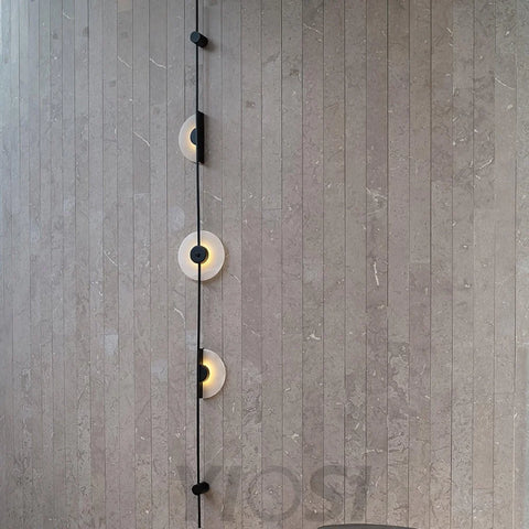 Alabaster Orb Vertical Wall Sconce - Yiosilamp