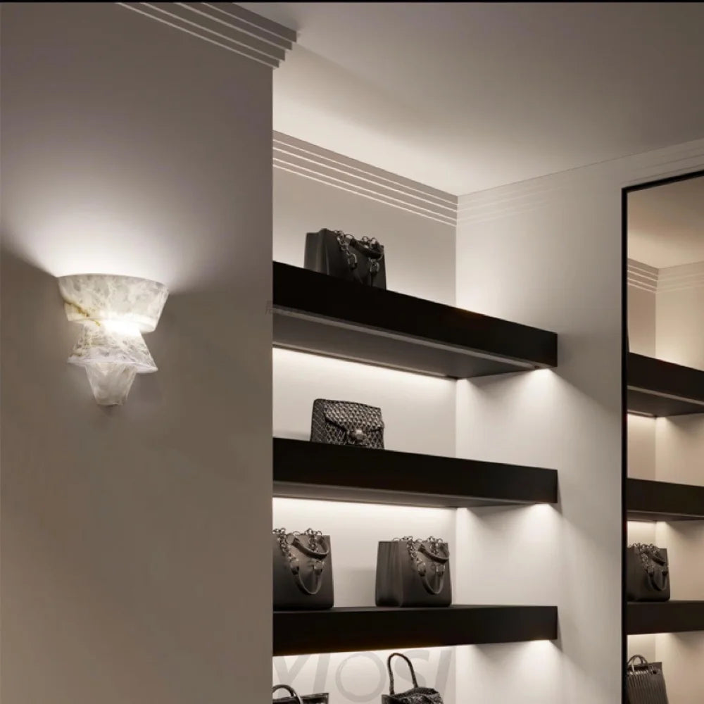 Vakkerlight Alabaster Laboratory Wall Light – Modern Geometric Sconce