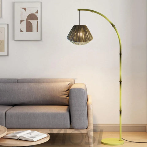 Bamboo Pole Floor Lamp ∅ 27.6″ - Rattan-1-Yiosilamp