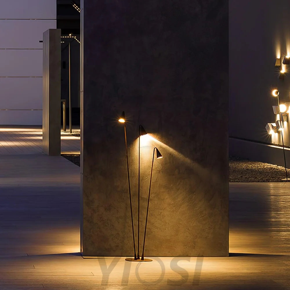 Bellflower Floor Lamp for Outdoor Arrow - Geometry-1-Yiosilamp