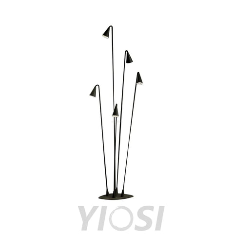 Bellflower Floor Lamp for Outdoor Arrow - Geometry-1-Yiosilamp