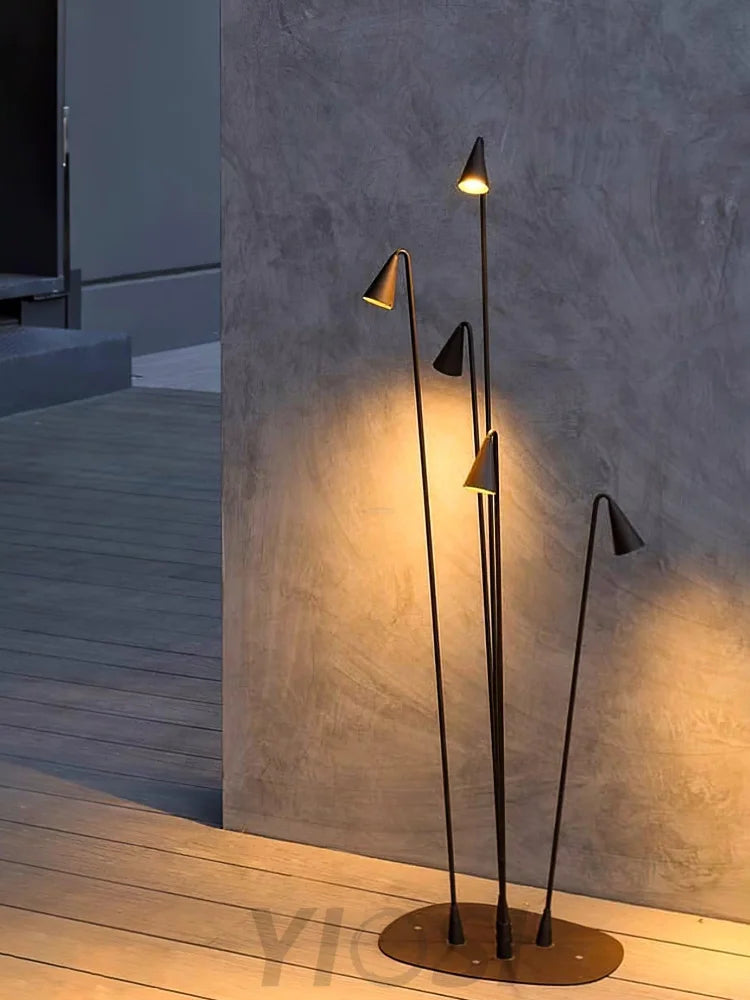 Bellflower Floor Lamp for Outdoor Arrow - Geometry-1-Yiosilamp