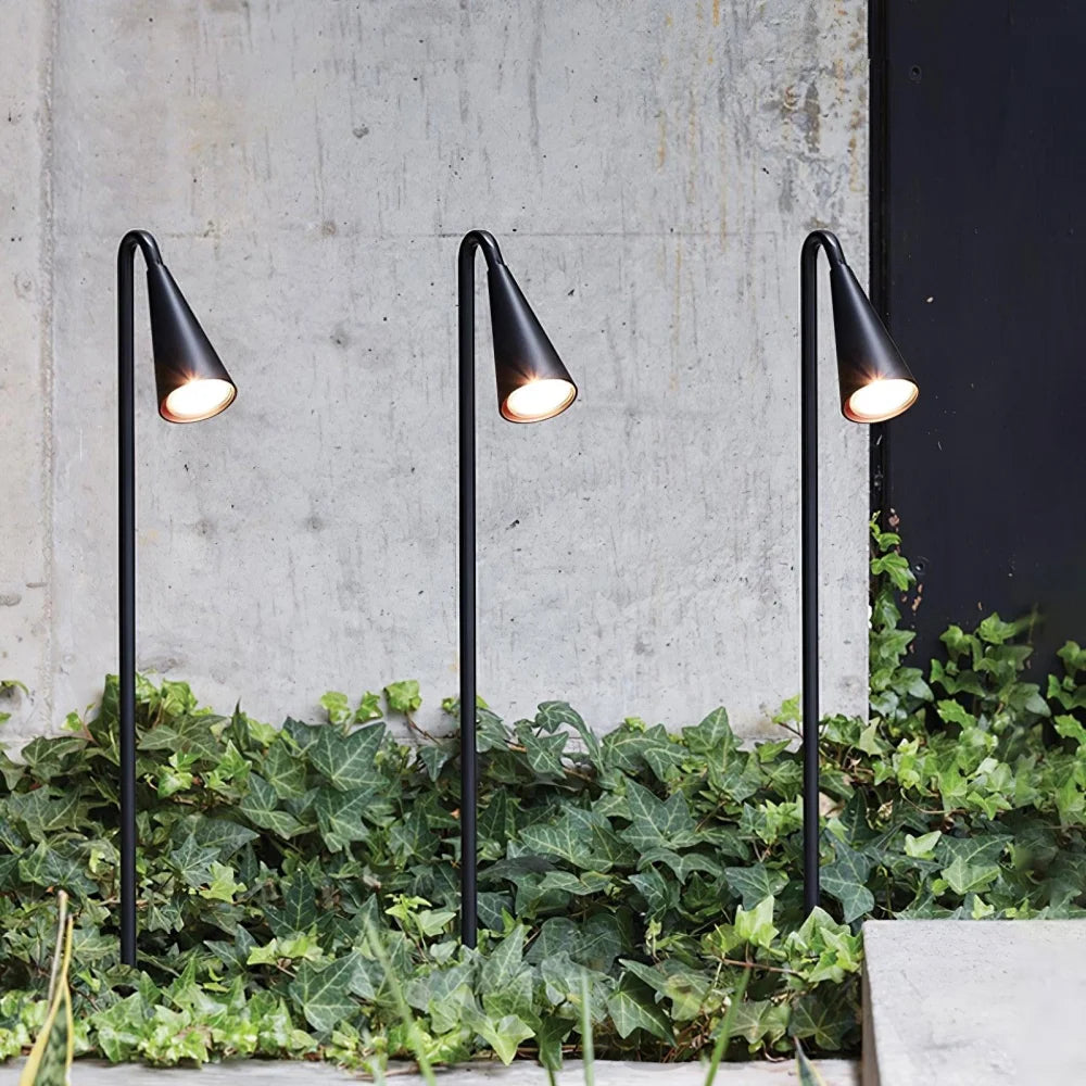 Bellflower Floor Lamp for Outdoor Arrow - Geometry-1-Yiosilamp