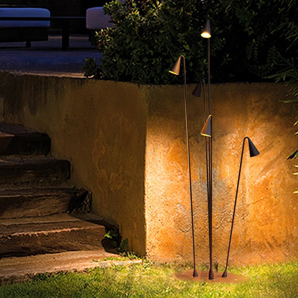 Bellflower Floor Lamp for Outdoor Arrow - Geometry-1-Yiosilamp