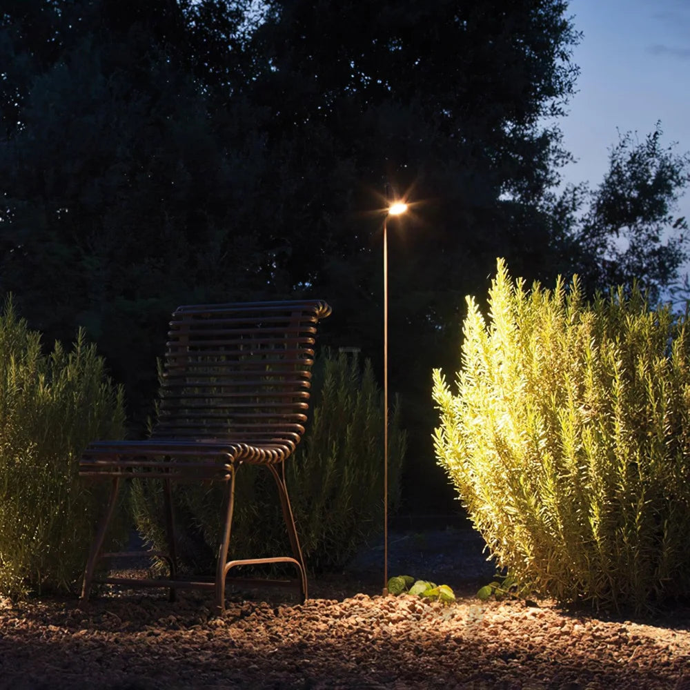 Bellflower Floor Lamp for Outdoor Arrow - Geometry-1-Yiosilamp