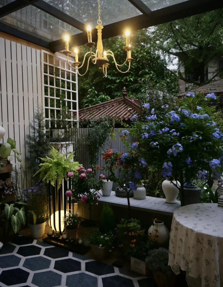 Bols Black Outdoor Floor Lamp with Solar Panel - Metallic Meshwork-1-Yiosilamp