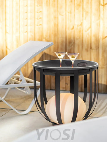 Bols Black Outdoor Floor Lamp with Solar Panel - Metallic Meshwork-1-Yiosilamp