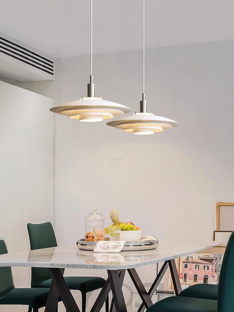 Bretagne Pendant Light ∅ 15.7″ - Earring-1-Yiosilamp