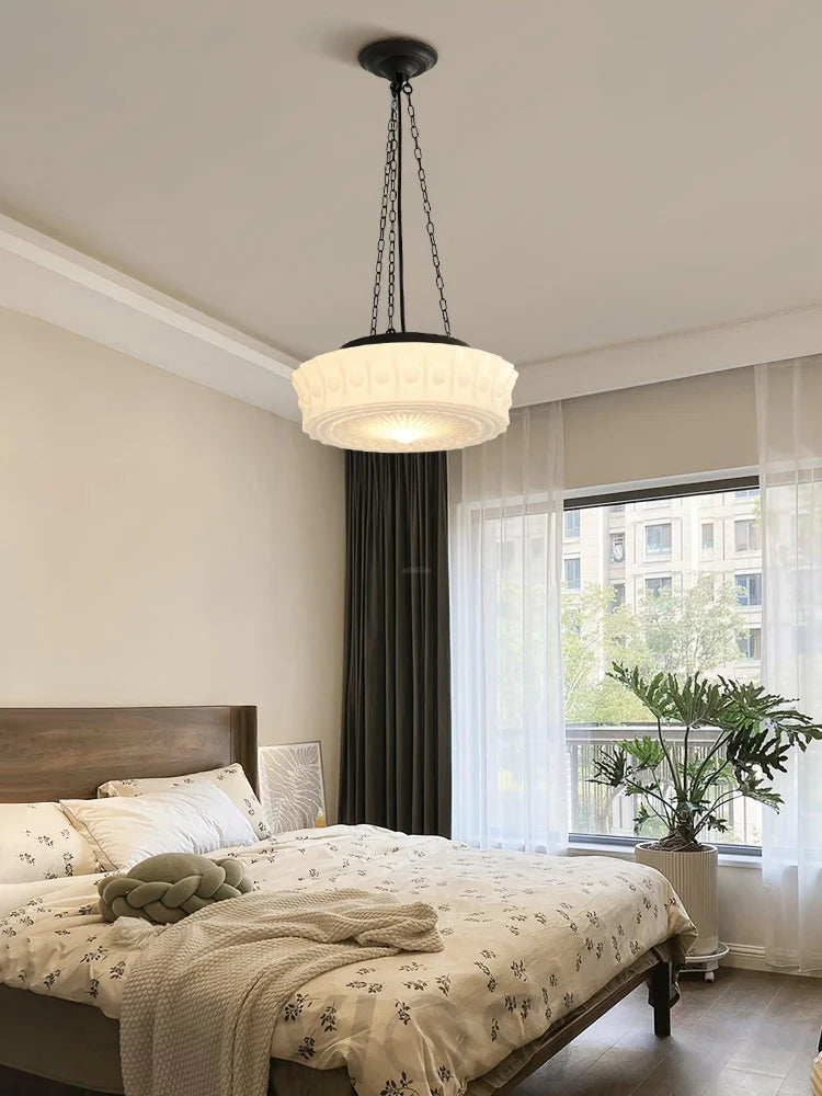Charles Edwards Pendant Light D14.2″(36cm) x H 7.1″(18cm) / Black & White Pendant light