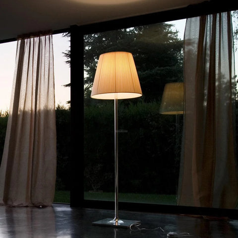 Chrome Prism Floor Lamp ∅ 15.7″ - Art Glass-1-Yiosilamp