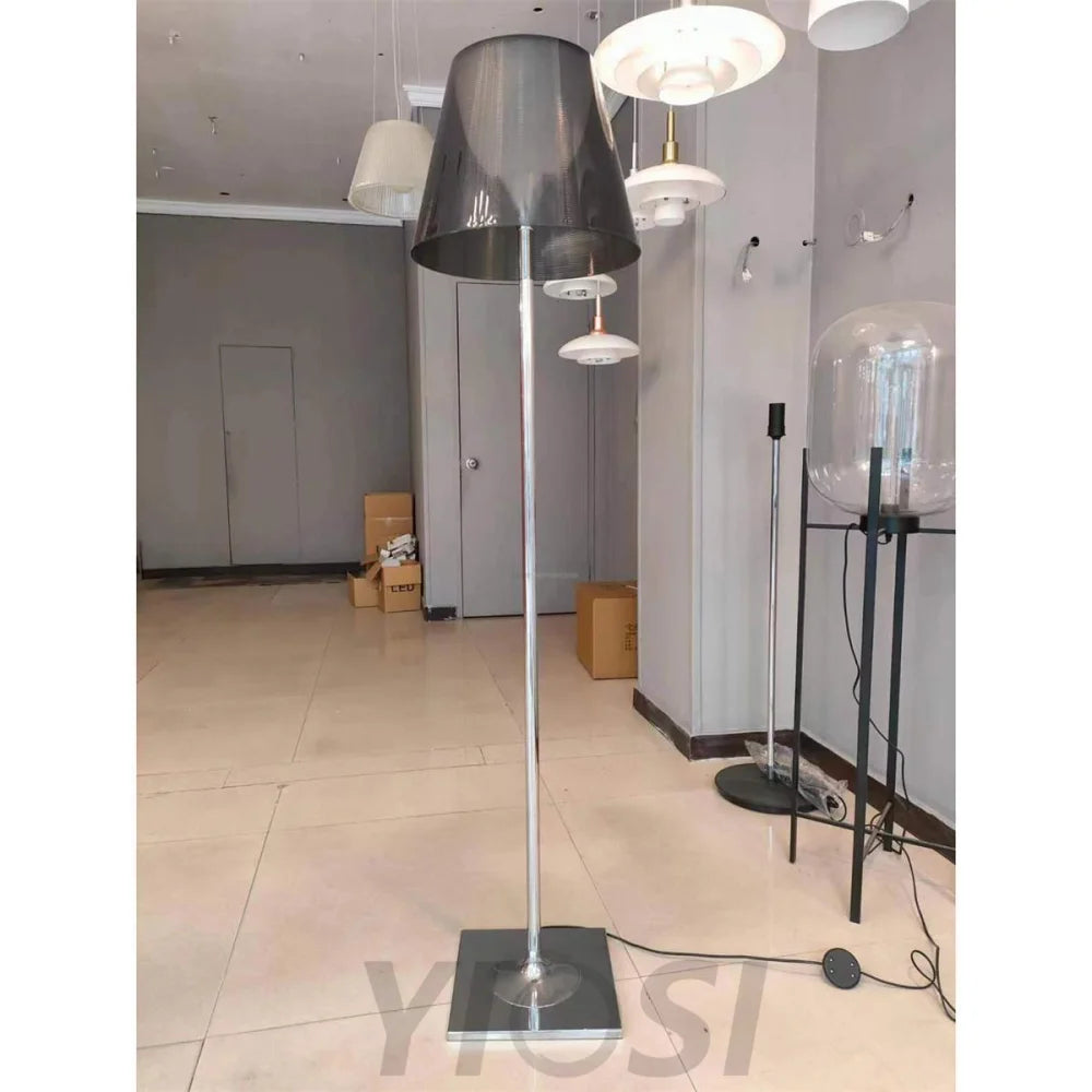 Chrome Prism Floor Lamp ∅ 15.7″ - Art Glass-1-Yiosilamp