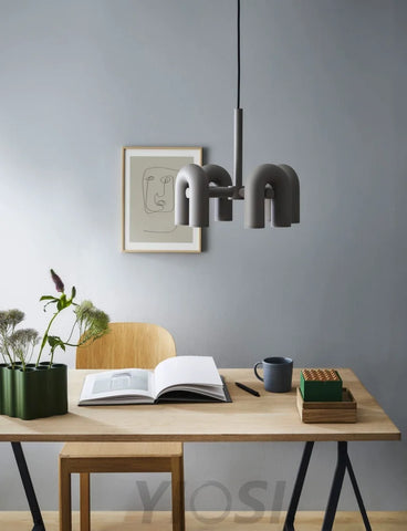 Cirkus Black Round/Linear Chandelier - Yiosilamp