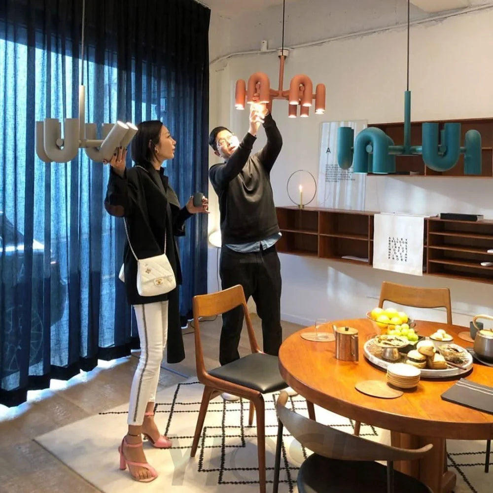 Cirkus Black Round/Linear Chandelier - Yiosilamp