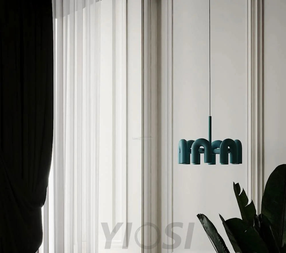 Cirkus Black Round/Linear Chandelier - Yiosilamp