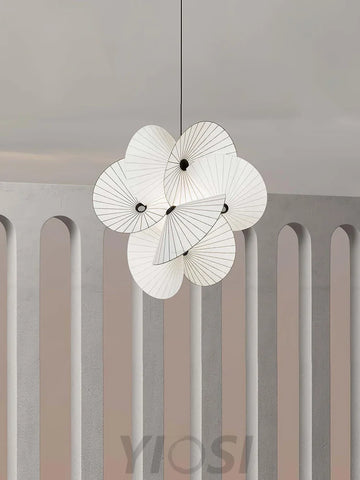 Cory Scalloped Pendant ∅ 18.1″ x H 23.6″ / Dia 46cm x H 60cm / Black & White Pendant light