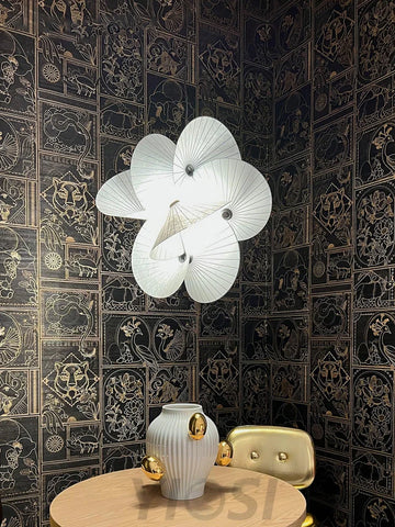 Cory Scalloped Pendant ∅ 18.1″ x H 23.6″ / Dia 46cm x H 60cm / Black & White Pendant light