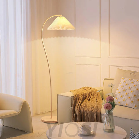 Crescini Pleated Floor Lamp ∅ 11.8″ - Drapery-1-Yiosilamp