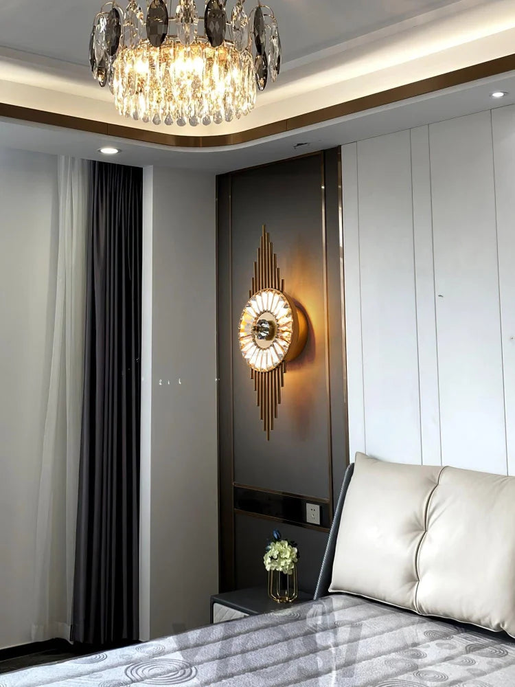 Crystal Gear Gold Wall Sconce - Cryolite-1-Yiosilamp