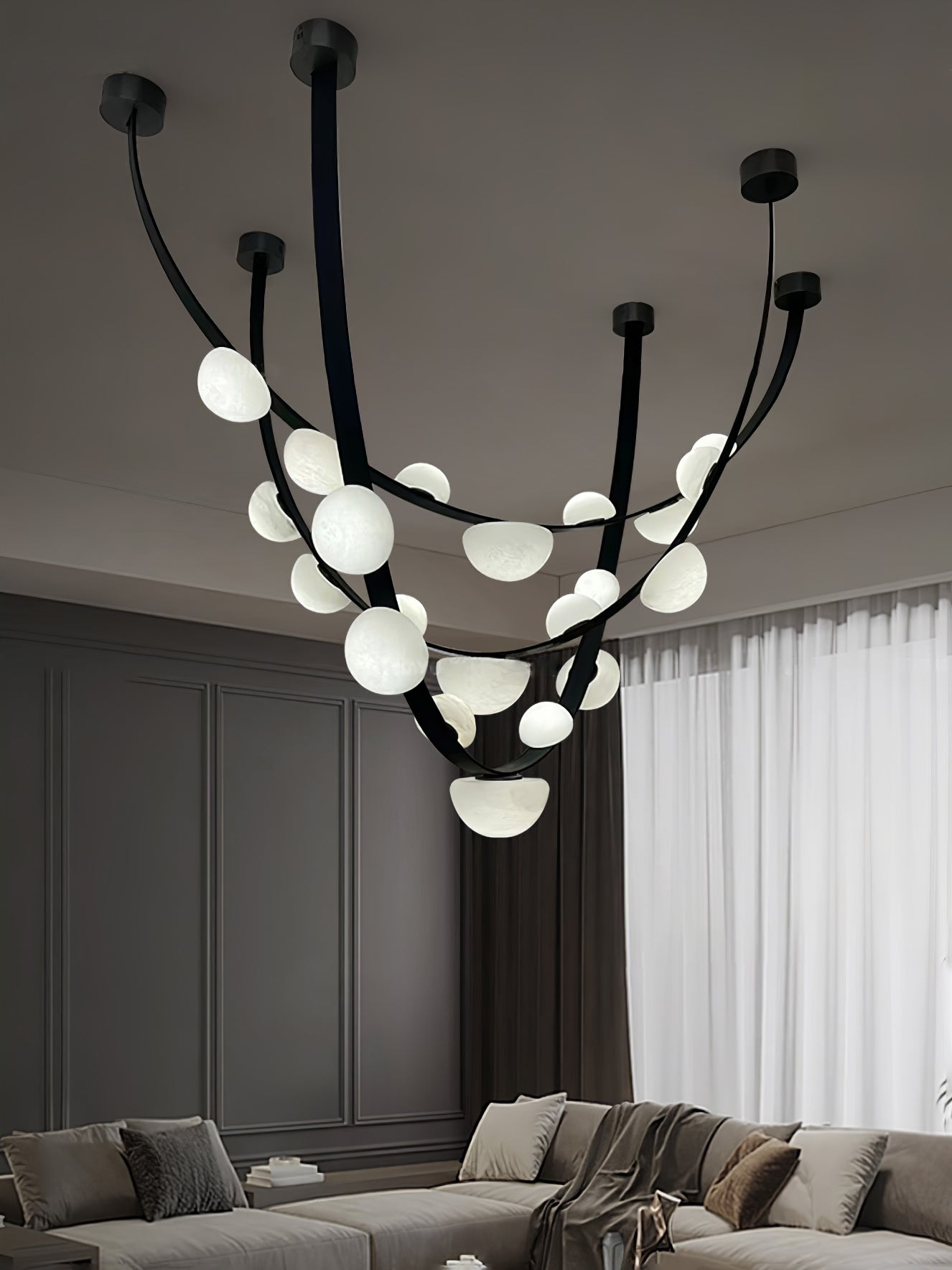 Dew Drops Alabaster LED Chandelier – Black White Warm Light