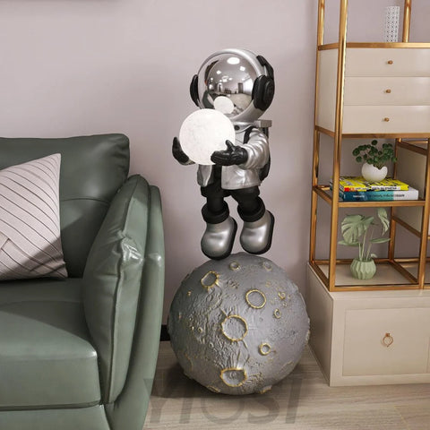 Diver Astronaut Built-in Battery Floor Lamp ∅ 19.6″ - Creature-1-Yiosilamp