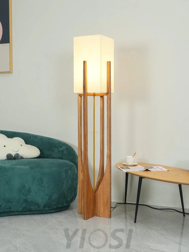 Fairbanks Floor Light - Wood-1-Yiosilamp