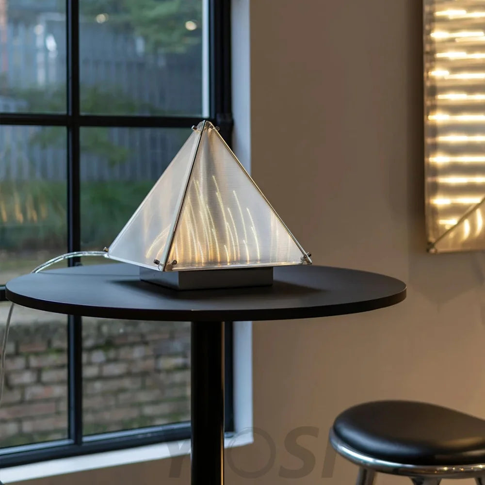 Fragment Table Lamp  ∅ 11.4″ - Art Glass-1-Yiosilamp