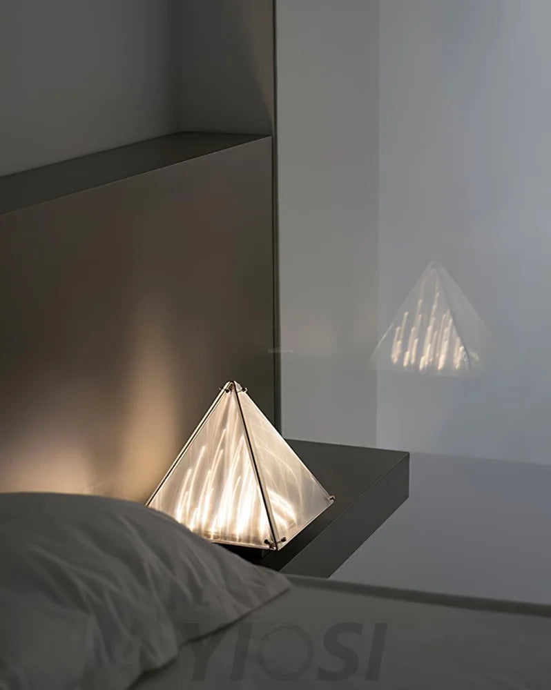 Fragment Table Lamp  ∅ 11.4″ - Art Glass-1-Yiosilamp