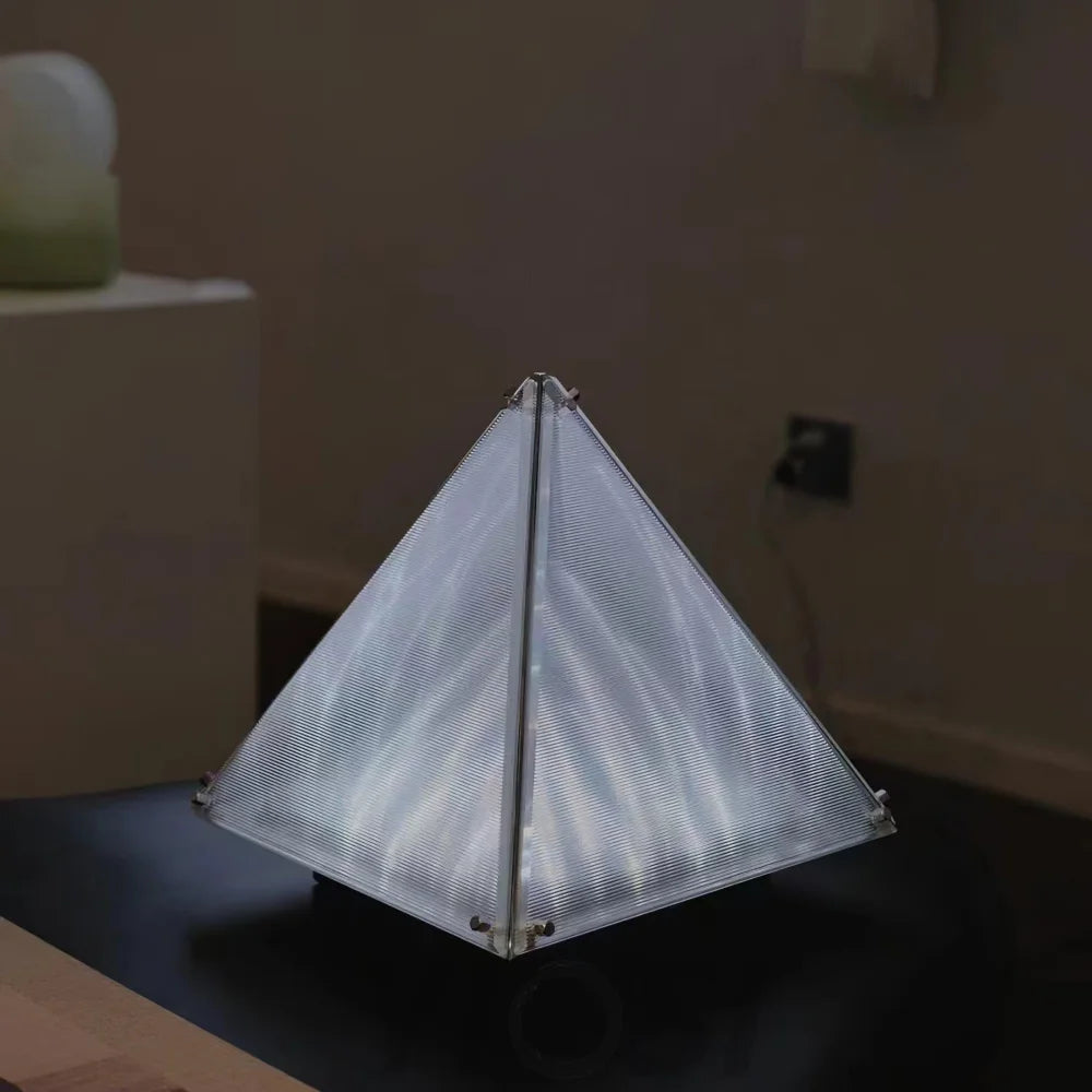Fragment Table Lamp  ∅ 11.4″ - Art Glass-1-Yiosilamp