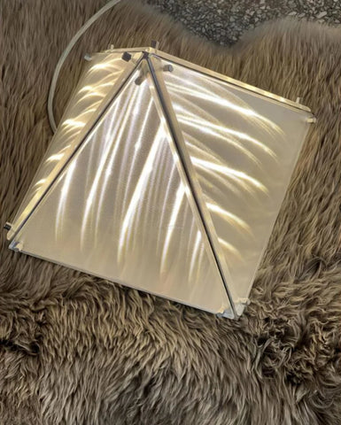 Fragment Table Lamp  ∅ 11.4″ - Art Glass-1-Yiosilamp
