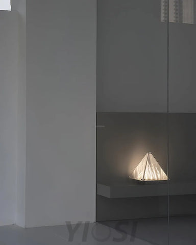Fragment Table Lamp  ∅ 11.4″ - Art Glass-1-Yiosilamp