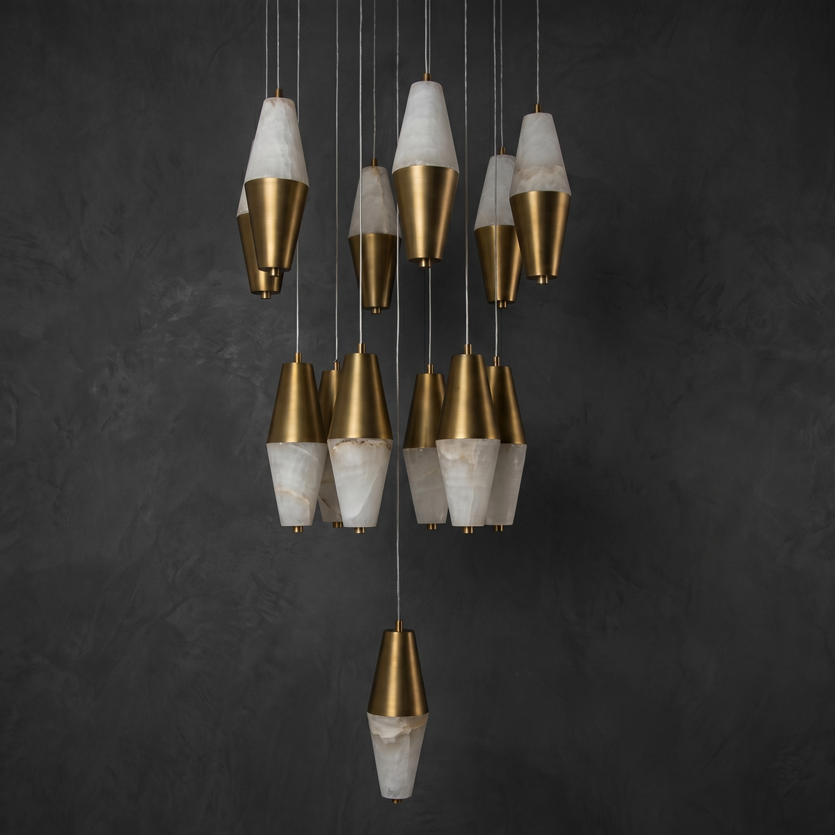 Yiosi Goccia Faceted Drop Pendant Light - Image 2