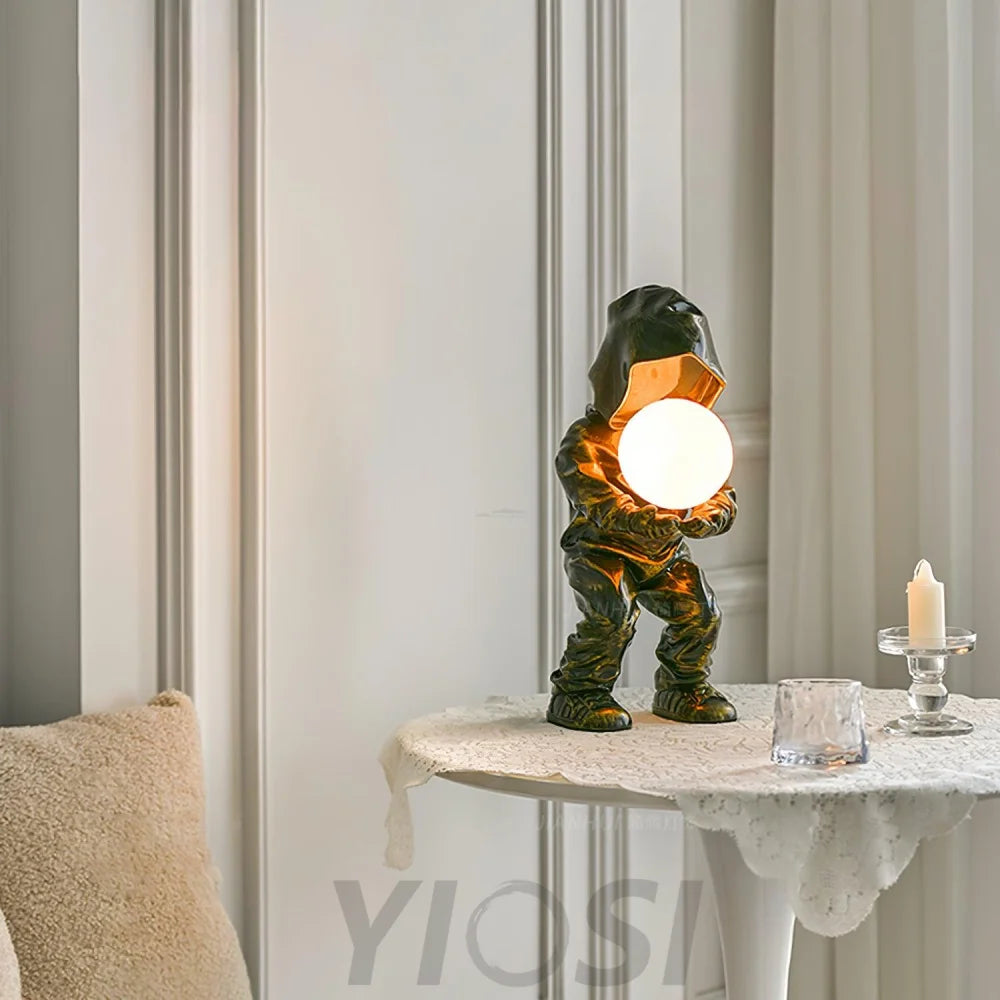 Hacker Planet Table Lamp L 7.9″ - Creature-1-Yiosilamp