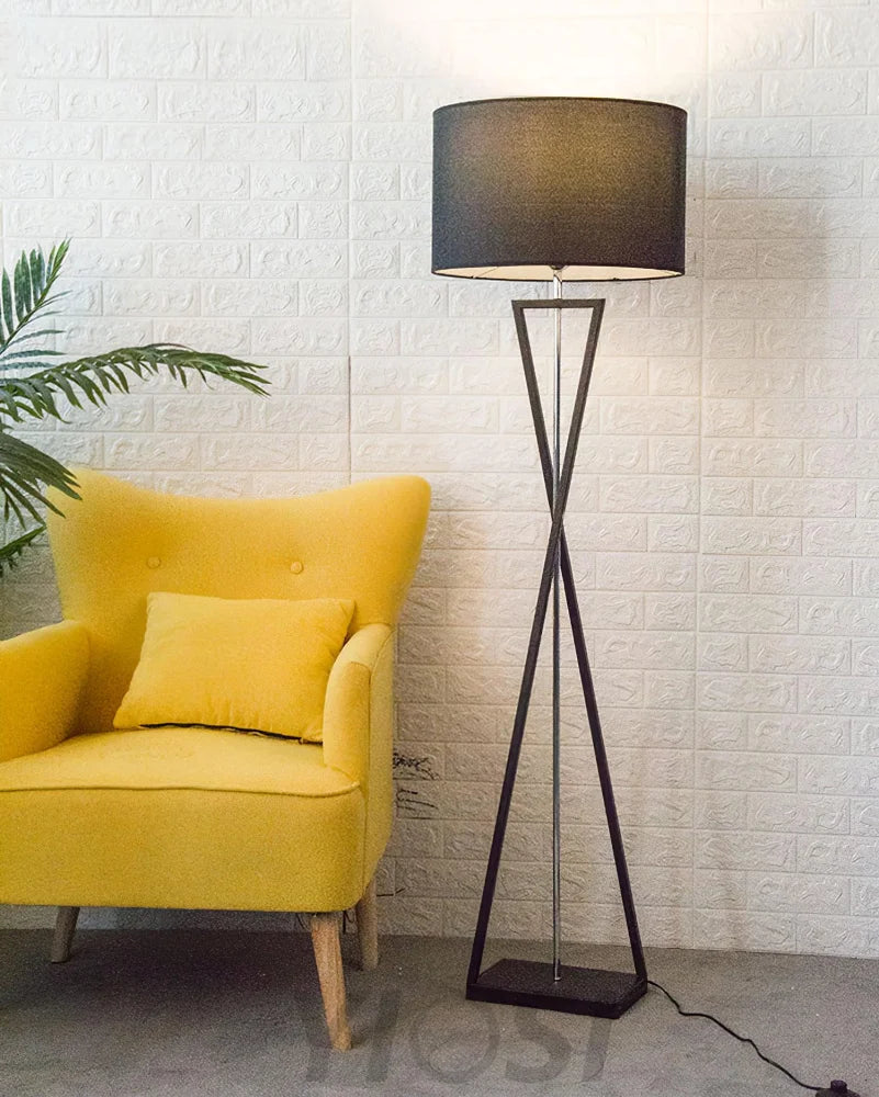 Kaden Black Floor Lamp ∅ 20.1″ - Geometry-1-Yiosilamp