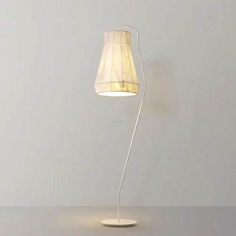 Karman Floor Lamp L 13.7″ - Yiosilamp