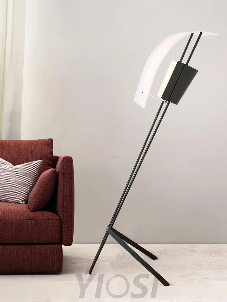 Kite Floor Lamp W 19.7″ - Bent-1-Yiosilamp