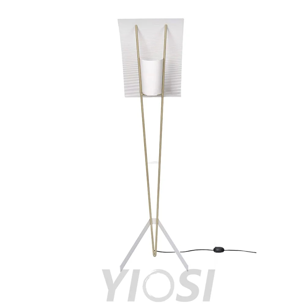 Kite Floor Lamp W 19.7″ - Bent-1-Yiosilamp