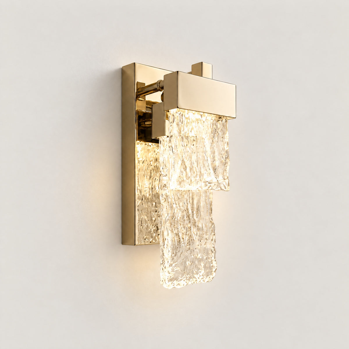 Knox Glass Linear Wall Sconce – lights on