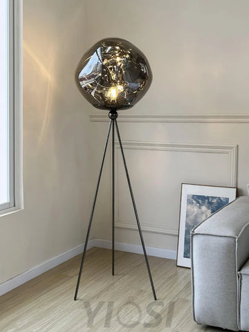 Lava Floor Lamp with Tripod - Charles, Gold & Gold, Lava, Rose Gold & Gold, Silver & Black, Smoke grey & Black-1-Yiosilamp