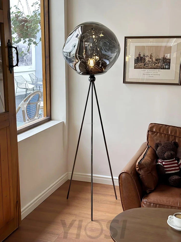 Lava Floor Lamp with Tripod - Charles, Gold & Gold, Lava, Rose Gold & Gold, Silver & Black, Smoke grey & Black-1-Yiosilamp