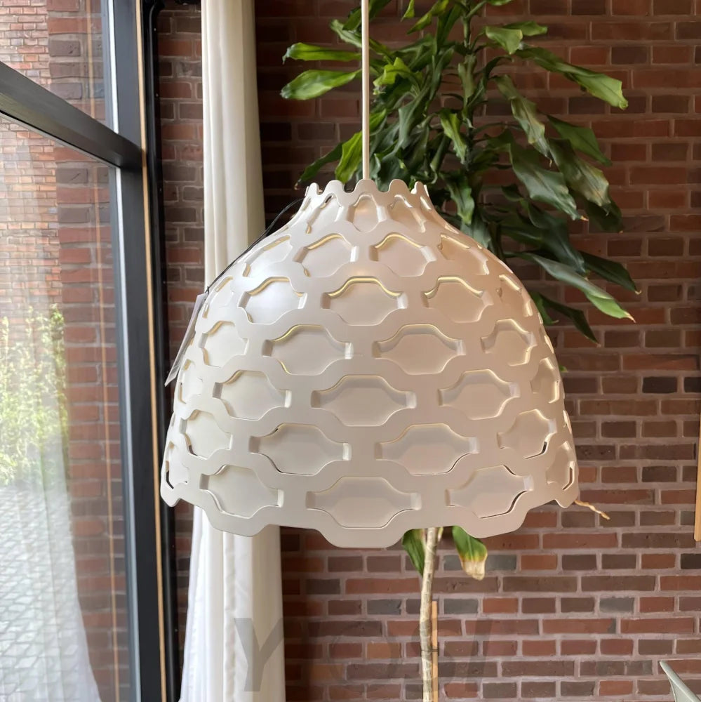 Lc Shutters Pendant - Earring-1-Yiosilamp
