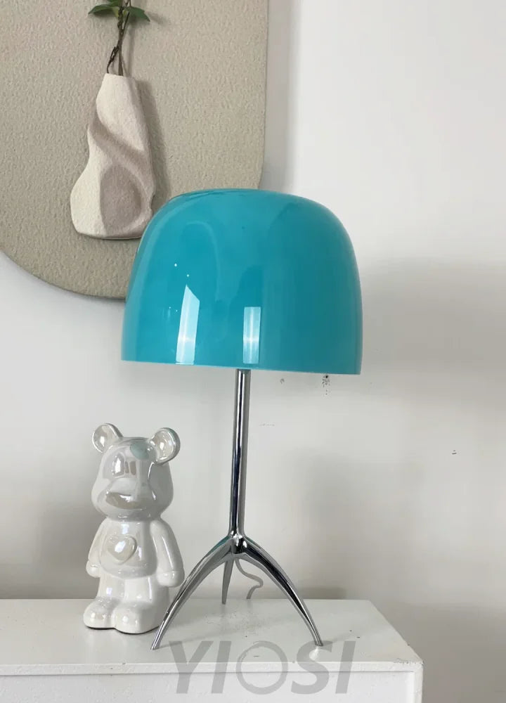 Lumiere Glass Table Lamp Lamp