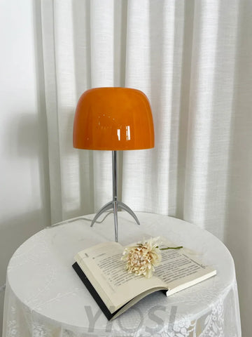 Lumiere Glass Table Lamp Lamp