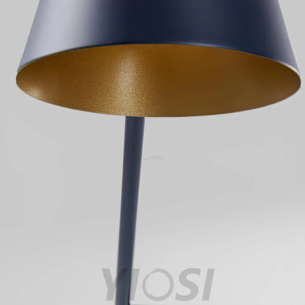 Metro Floor Lamp ∅ 43.3″ - Flexible-1-Yiosilamp