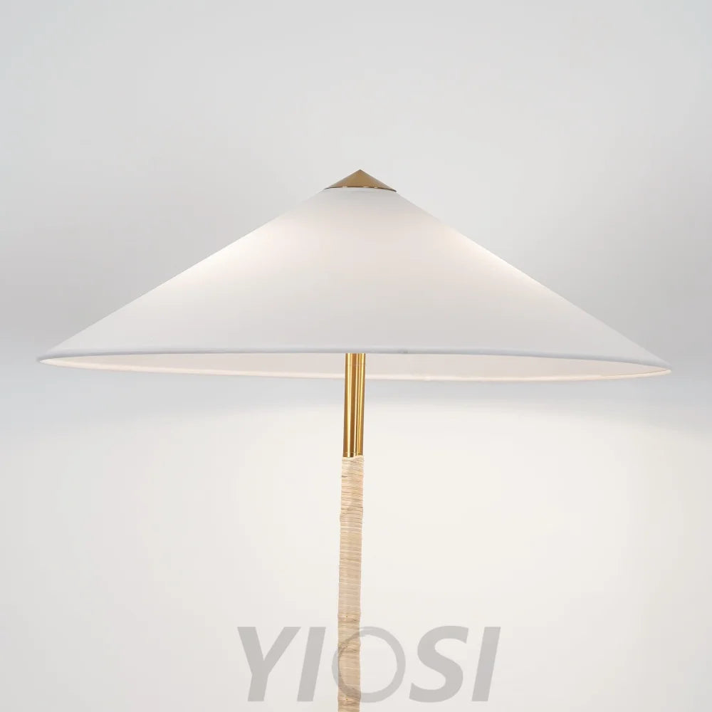 Model 9602 Floor Lamp - Yiosilamp