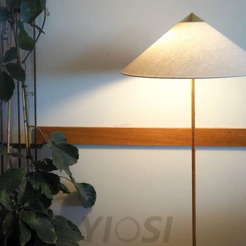 Model 9602 Floor Lamp - Yiosilamp