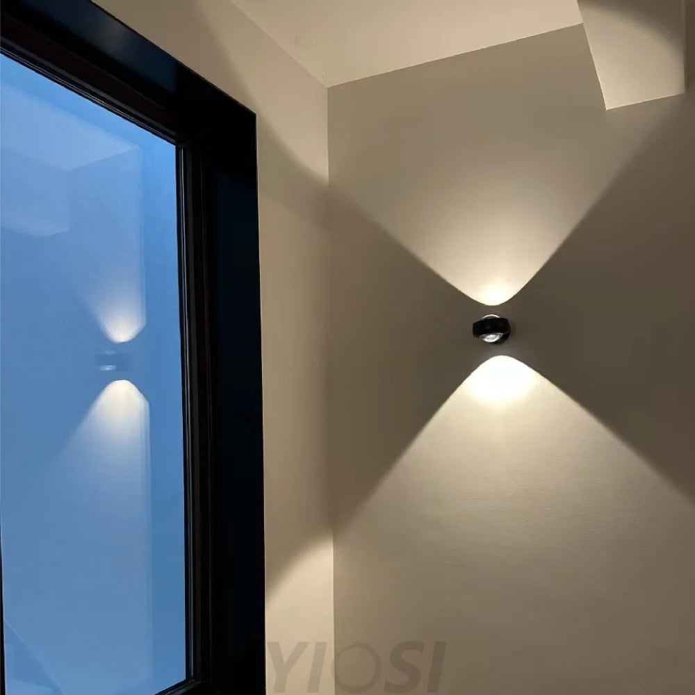 Modern Planetary Shaped Wall Lamp